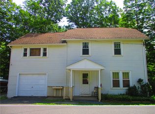 274 East St, Oneonta, NY 13820