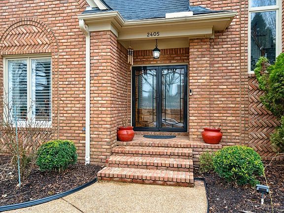 2nd image of 2405 Linkenholt Dr