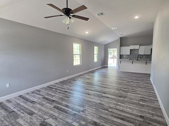 5th image of 810 Fillmore Street