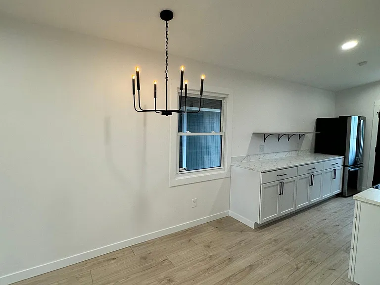 705 Brookfield Dr — Photo 11