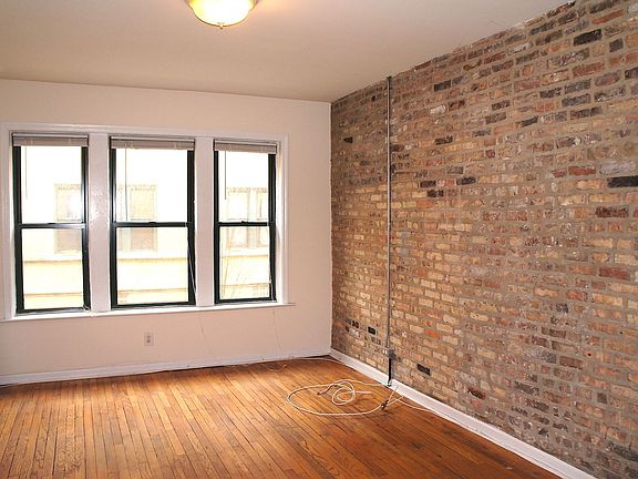 2nd image of 2330 N Spaulding Ave #816