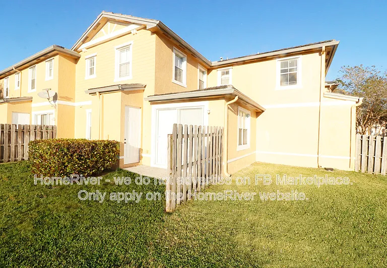 230 SE 29th Ave #3 — Photo 16