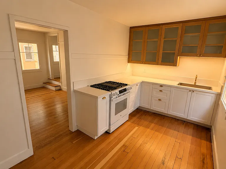 253 S Lemon St #8 — Photo 1