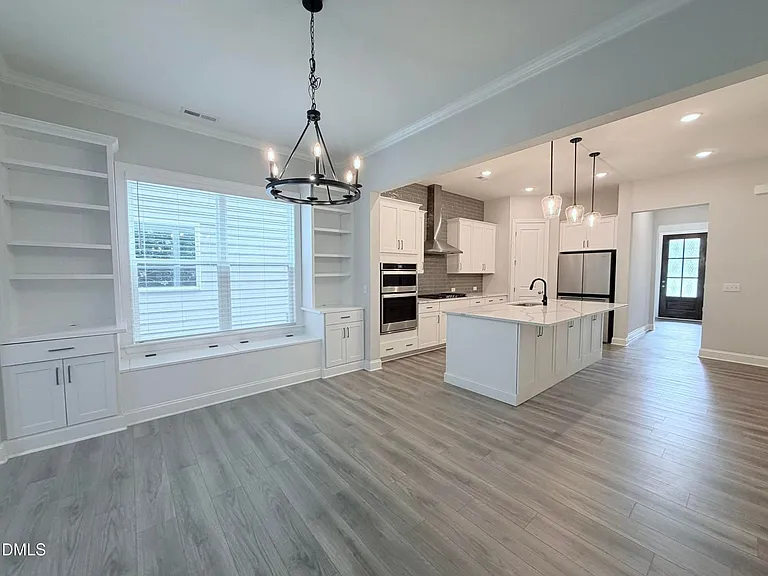 1028 Bravura Dr — Photo 3