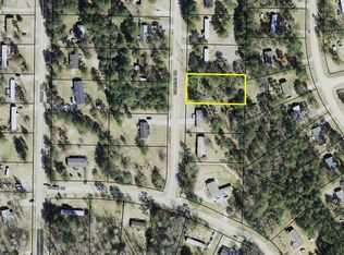 144 Holiday Dr, Carrollton, GA 30116