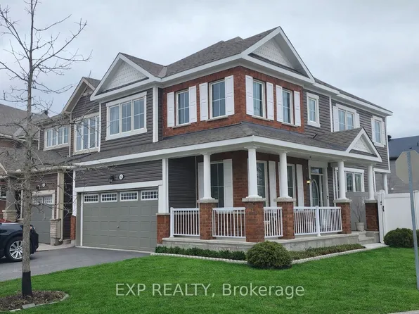 10 Sweetbay Cir, Ottawa, ON K2S 0W8