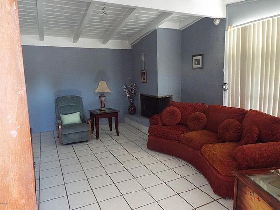 2nd image of 710 N Avenida Feliz
