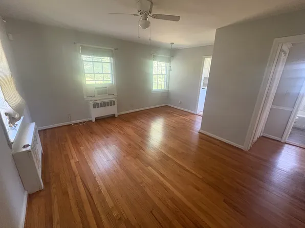 1700 Roslyn Dr Unit 22A, Burlington, NC 27215