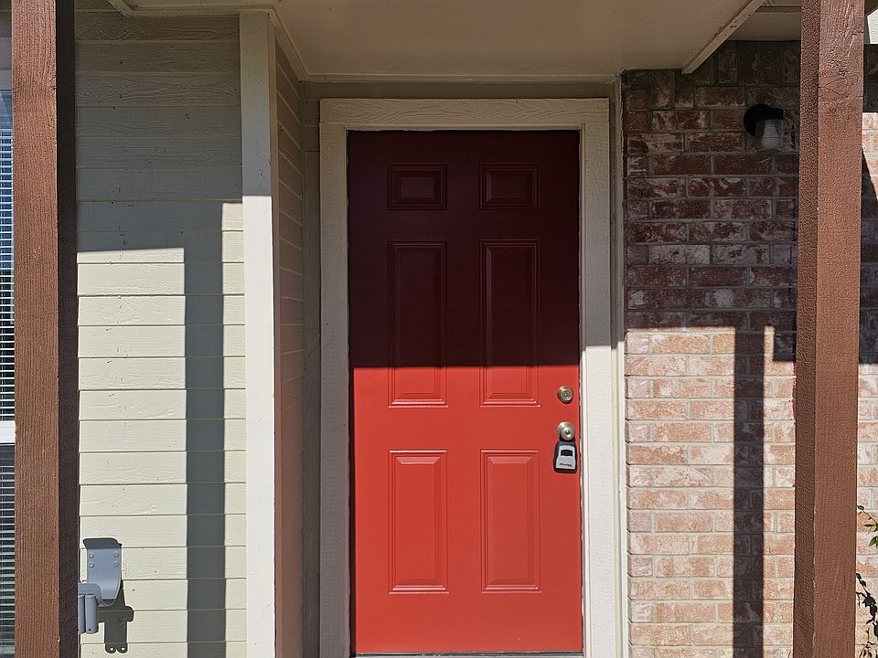 1st image of 4113 Spindletree Ln