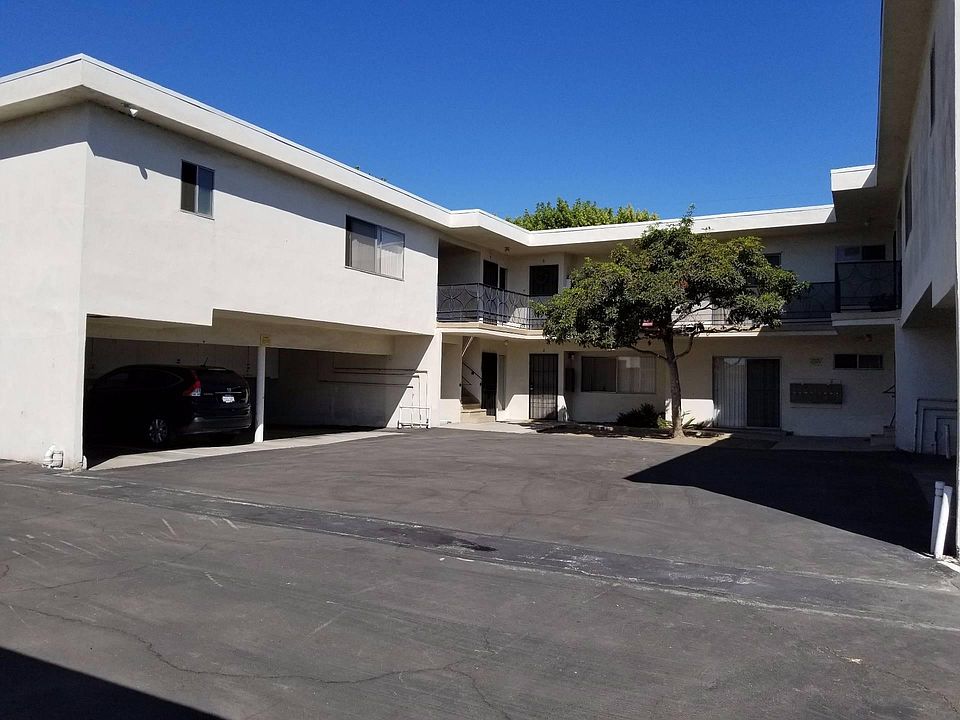 1st image of 16724 Yukon Ave #2