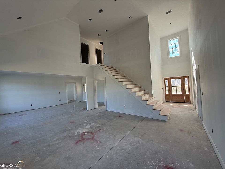 2nd image of 3026 Aragon Ct