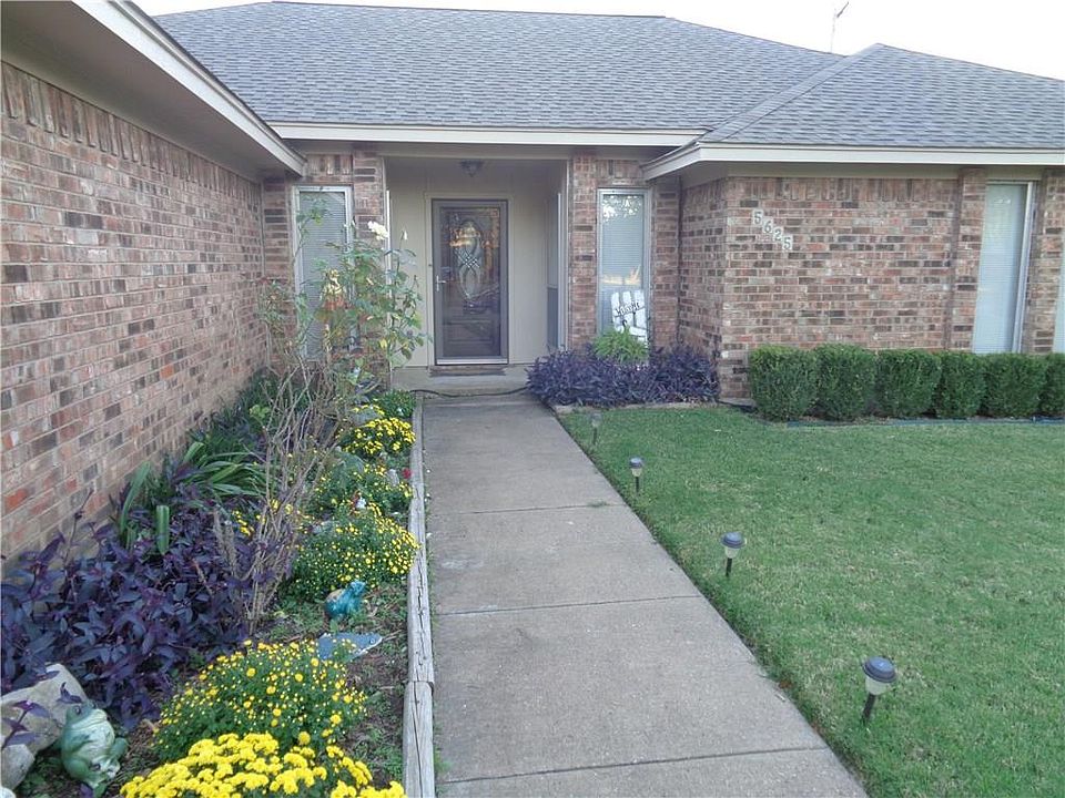 1st image of 5625 Jamaica Cir