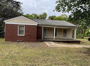 103 Sample Rd, Greenwood, SC 29649