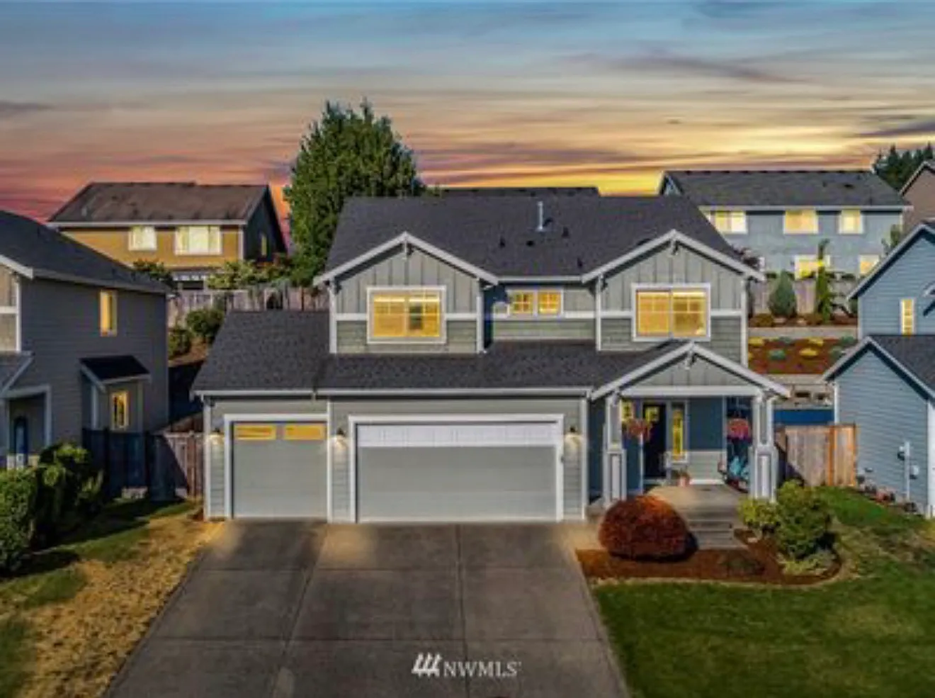 4 bed, 2109 sqft, $3,200 — Photo 3