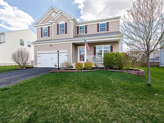2nd image of 227 Weeping Willow Run Dr