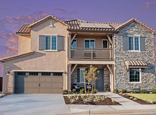 4277 Sierra Madre Ave, Clovis, CA