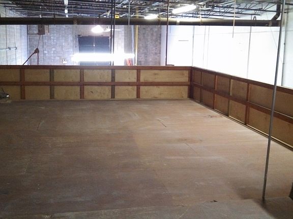 5th image of 260 Centre St Ste 2