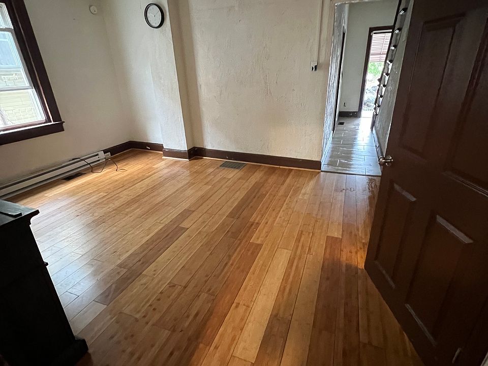 1st image of 1336 N Washington Ave #1336