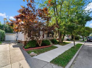 1543 Olivewood Ave, Lakewood, OH 44107