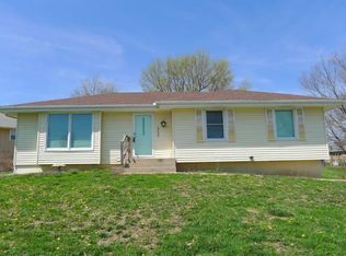 19006 E 18th Ter, Independence, MO 64058