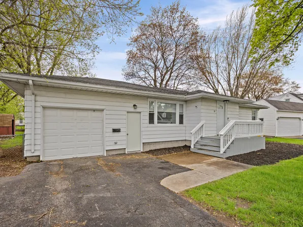 19 Hill Dr, Rochester, NY 14626