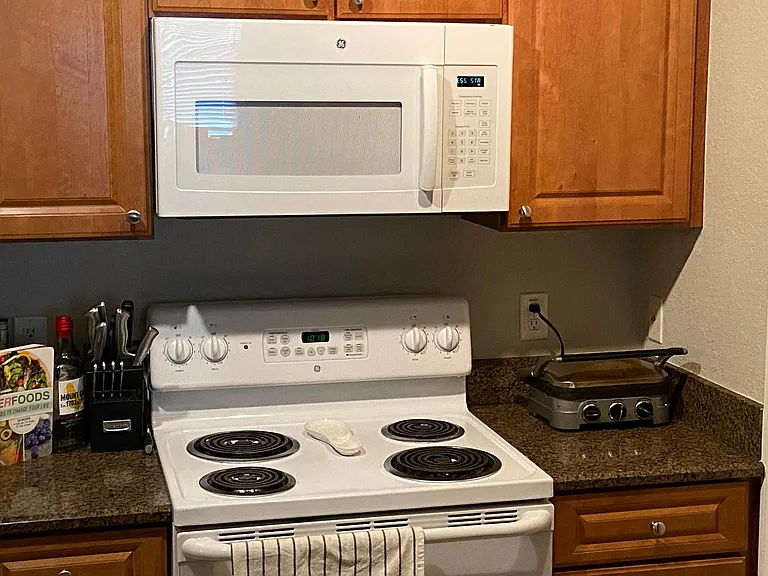 12960 Positano Cir #203 — Photo 15