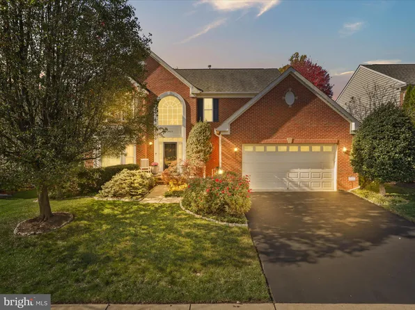 2425 Trimaran Way, Woodbridge, VA 22191