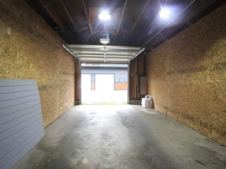 6515 SW Terri Ct — Photo 15