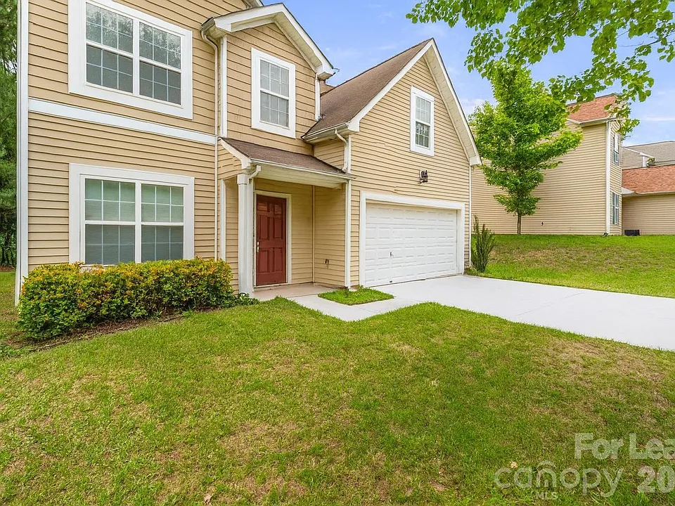 7007 Advocator Ln