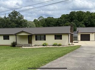 27 Gant Dr, Davisville, WV 26142