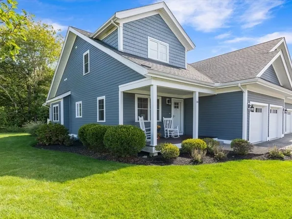 14 Longwood Ln Unit 14, Hanover, MA 02339