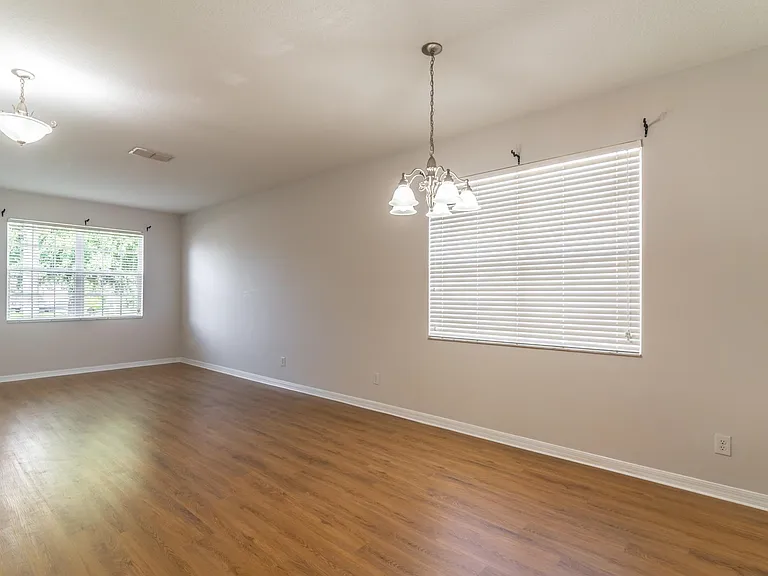 2600 Deansgate Ct — Photo 5