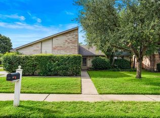 14703 Wind Cave Ln, Houston, TX 77040