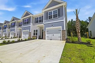 219 Buckwood Drive End #21 — Photo 1