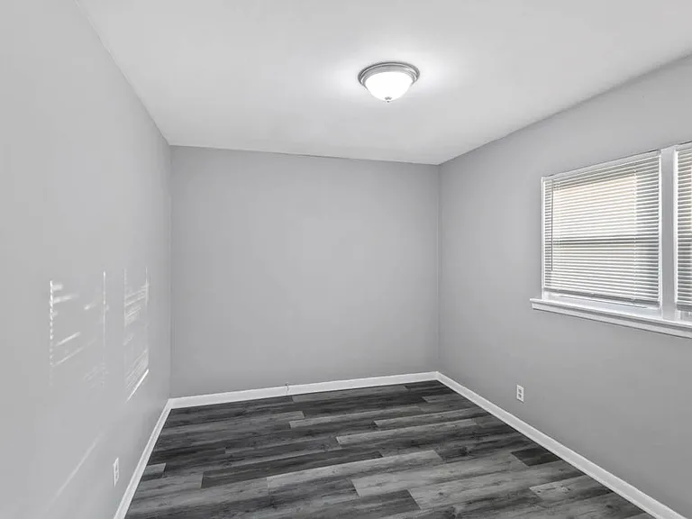 991 Tollview Ave #5 — Photo 5
