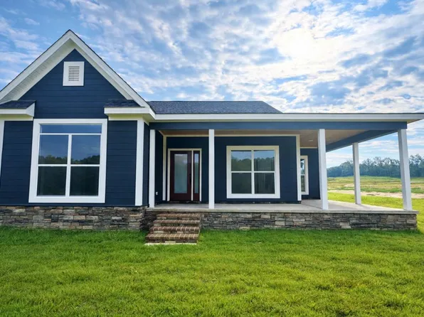 85 Ironwood Rd, Gore Springs, MS 38929