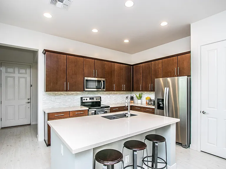1441 E Hummingbird Way — Photo 6
