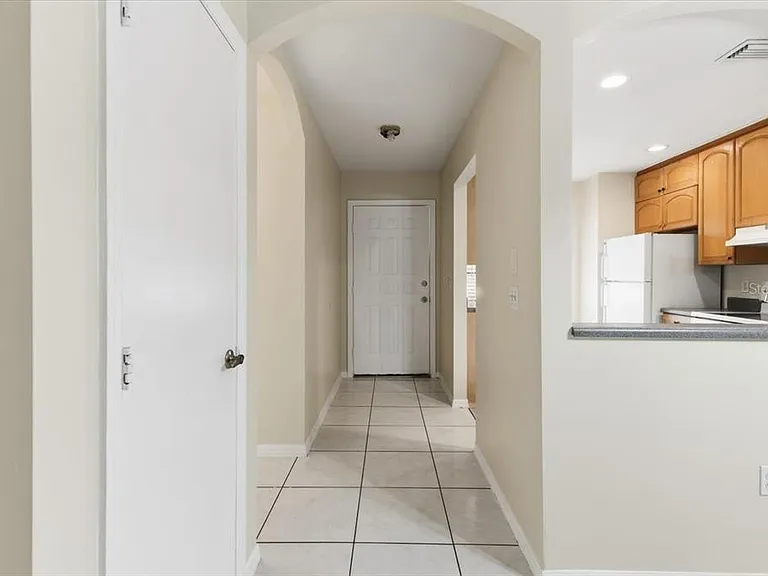 10507 Pendleton Ave #B — Photo 4
