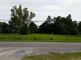 18439 Landon Rd, Gulfport, MS 39503