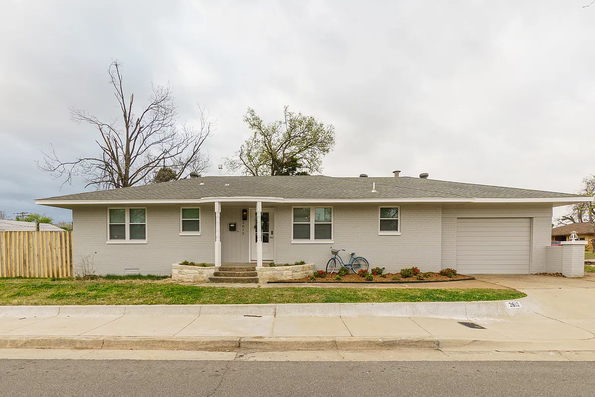 Building Photo - 2612 NW 49th St