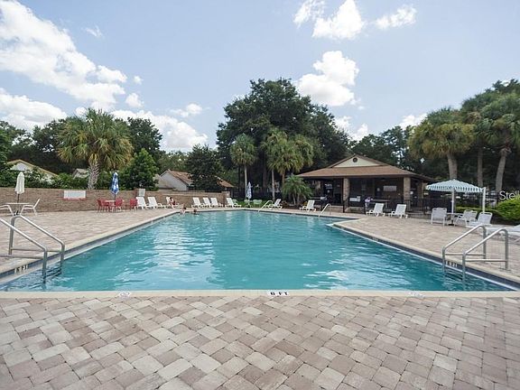 2nd image of 2656 Lake Jackson Cir