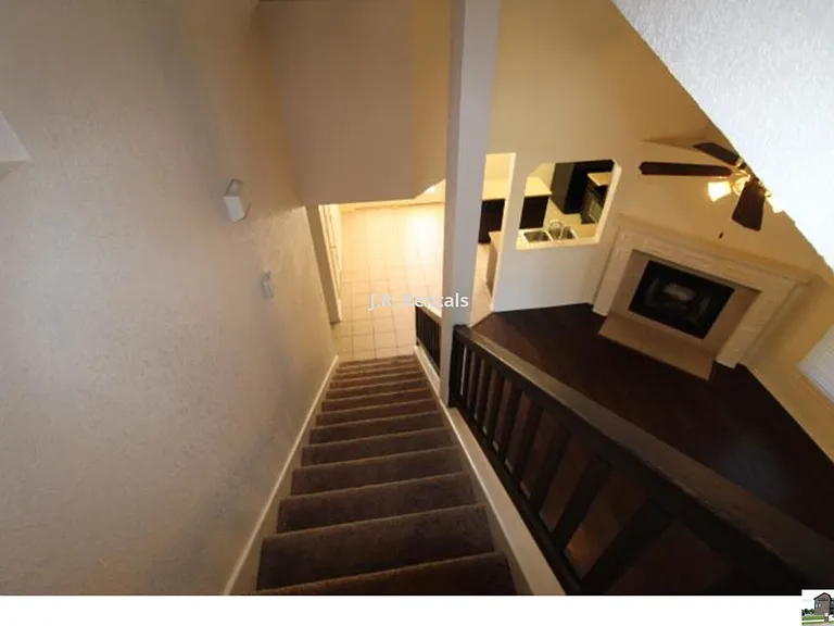 5611 Bertha Dr — Photo 38