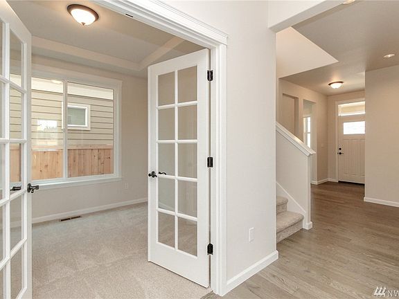 5th image of 4116 23rd St SE