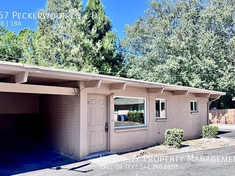 157 Peckerwood Ln #D — Photo 1