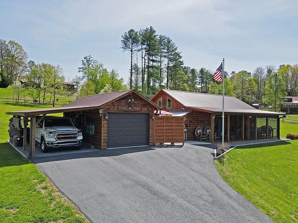 1st image of 55 Deerfield Meadow Trl
