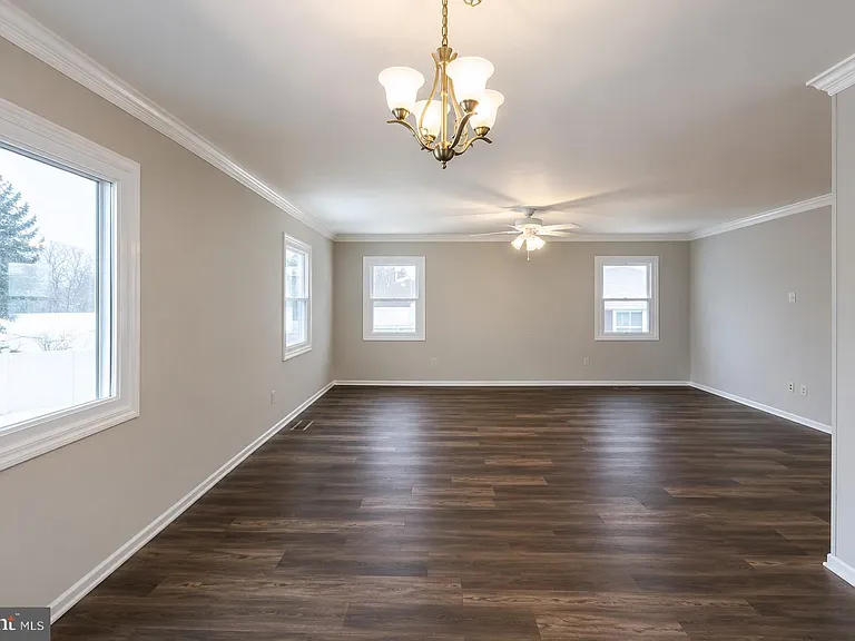 13133 Morning Spring Ln — Photo 4