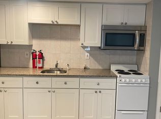 5 Roman Ct, Lake Grove, NY 11755