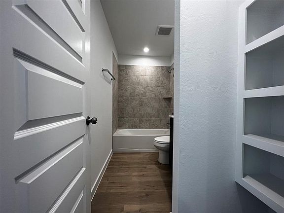 2nd image of 4307 White Fish Ln