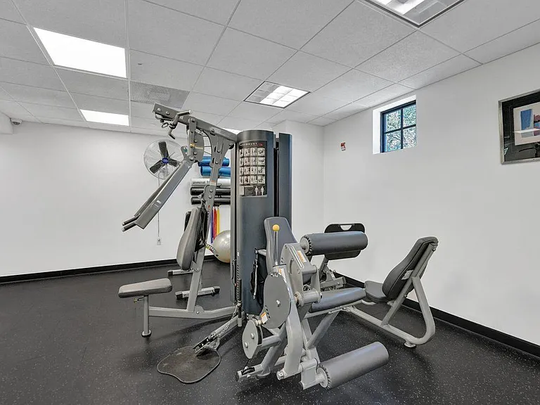 511 Lucerne Ave #613 — Photo 35
