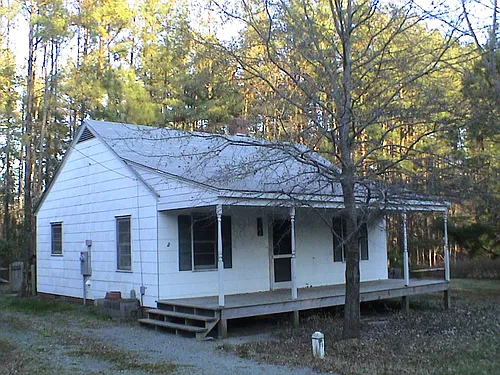 100 Alaska Ln Photo 1